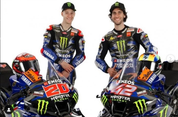 Dua pebalap tim Monster Energy Yamaha, Fabio Quartararo dan Alex Rins percaya diri dengan motor barunya untuk menghadapi MotoGP 2024. (Instagram/@yamahamotogp).