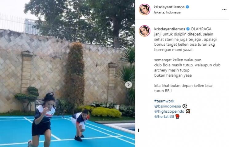 Potret Krisdayanti olahraga (Instagram/@krisdayantilemos)