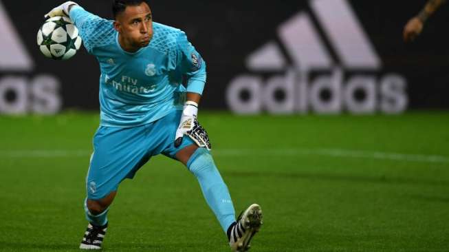 Kiper Real Madrid asal Kosta Rika Keylor Navas. PATRIK STOLLARZ / AFP