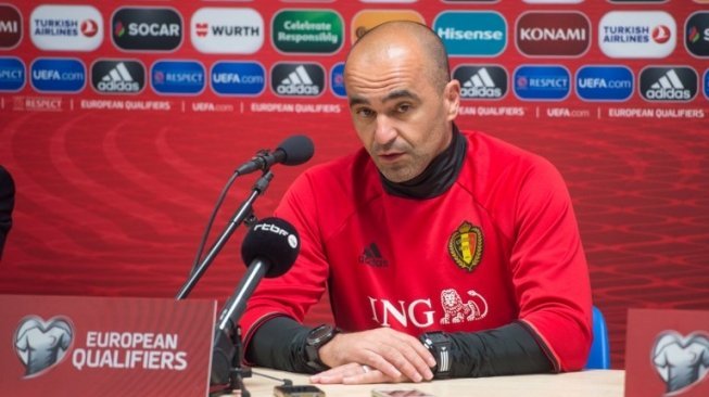 Pelatih tim nasional Belgia Roberto Martinez memberikan keterangan pers usai laga kualifikasi [AFP]