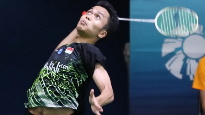 Pebulutangkis tunggal putra Indonesia, Anthony Sinisuka Ginting, terhenti kiprahnya di Korea Open 2019 usai takluk pada laga babak kedua melawan Jan O. Jorgensen (Denmark), Kamis (26/9). [Humas PBSI]