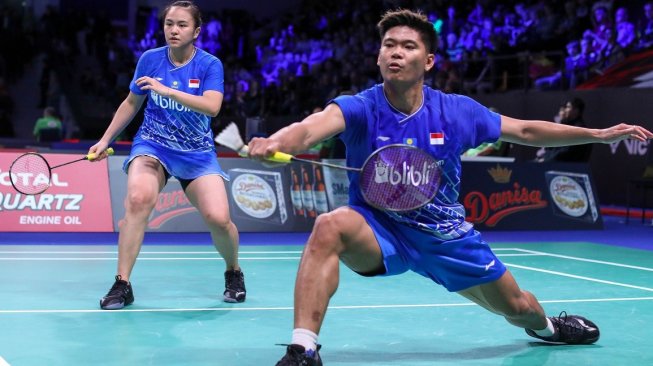 Praveen Jordan dan Melati Daeva Oktavianti tampil luar biasa dalam perempat final Denmark Open 2019 [Dok PBSI].