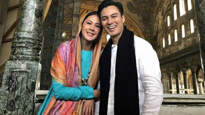 Liburan Baim Wong dan Paula Verhoeven. (Instagram/@baimwong)