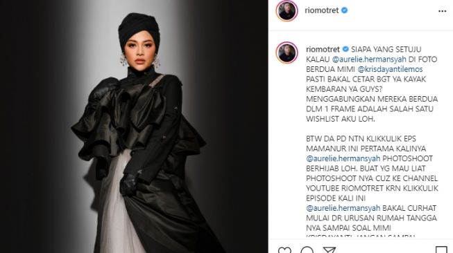 Gaya glamor Aurel pakai hijab [Instagram]