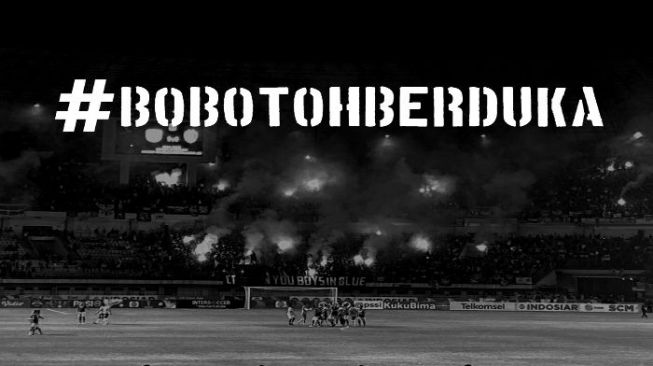 Dua bobotoh dikabarkan meninggal saat tanding Persib Bandung vs Persebaya Surabaya di Stadion GBLA pada Jumat, 17 Juni 2022. (Twitter @0231Crew)