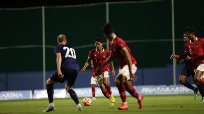 Pertandingan Timnas Indonesia U-20 vs Prancis U-20 dalam pertandingan uji coba internasional di Murcia, Spanyol, Jumat (18/11/2022) dini hari WIB. (dok. PSSI) 