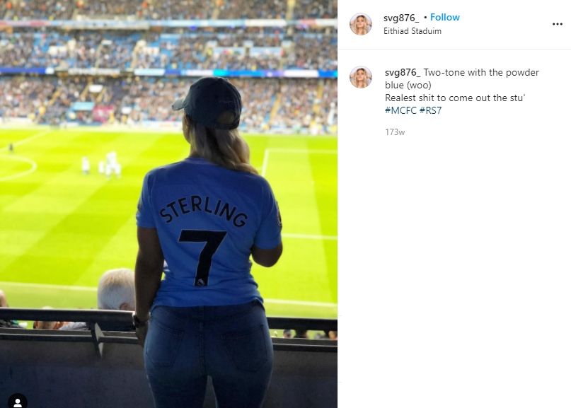 Steffie Gregg dukung Raheem Sterling. (Instagram/svg876_)