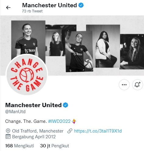 Bio akun Twitter Manchester United jadi bahan ejekan. (Twitter/@ManUtd)