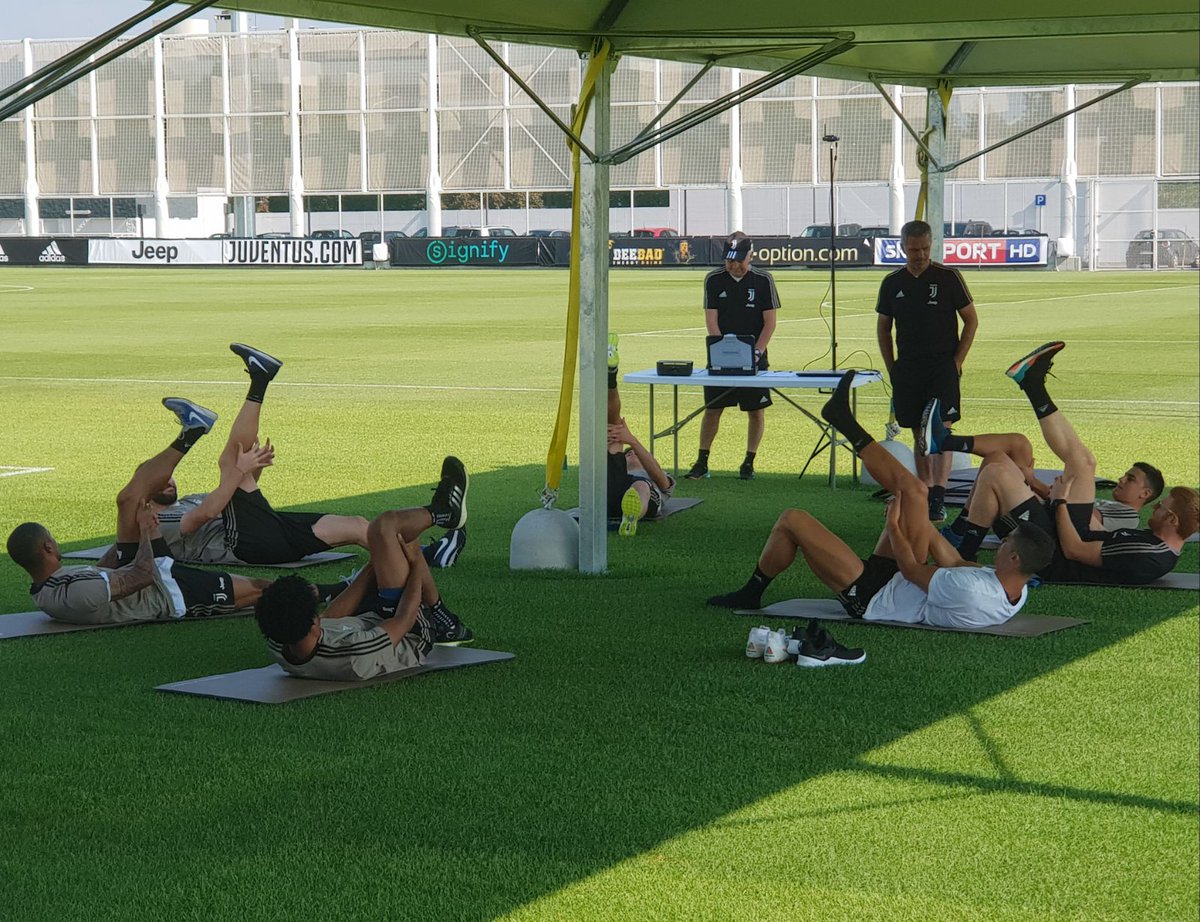 Deretan Foto Latihan Perdana Ronaldo di Juventus, Intip Yuk! - 2